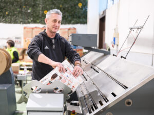 Massimo, Inserimenti lavorativi e Coordinatore